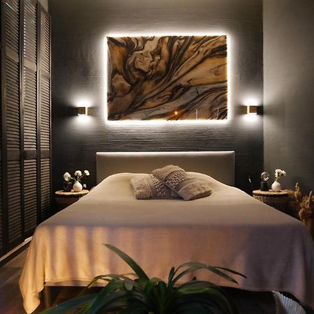 Sleep Inn - Black And Gold Loft Antwerp Cityview Екстериор снимка